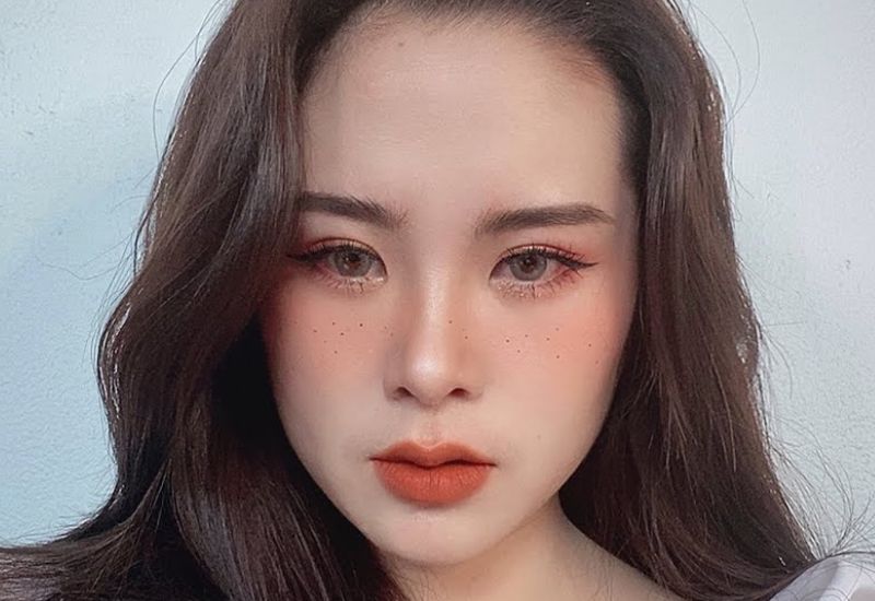 đánh má hồng kiểu say rượu