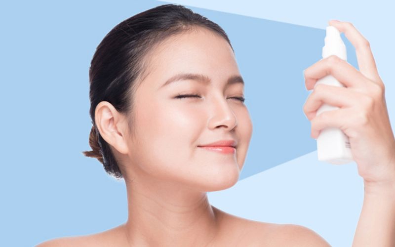 làm thế nào để trang điểm không bị mốc mặt