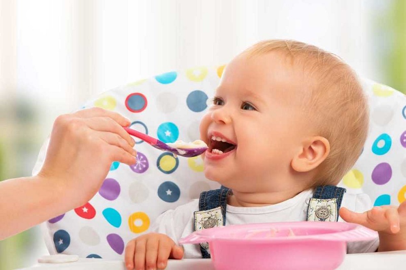 công thức ăn dặm kiểu nhật cho bé 6 tháng