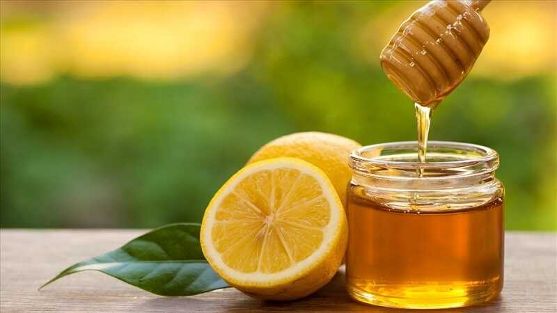 cách trị mụn đầu đen tại nhà bằng chanh
