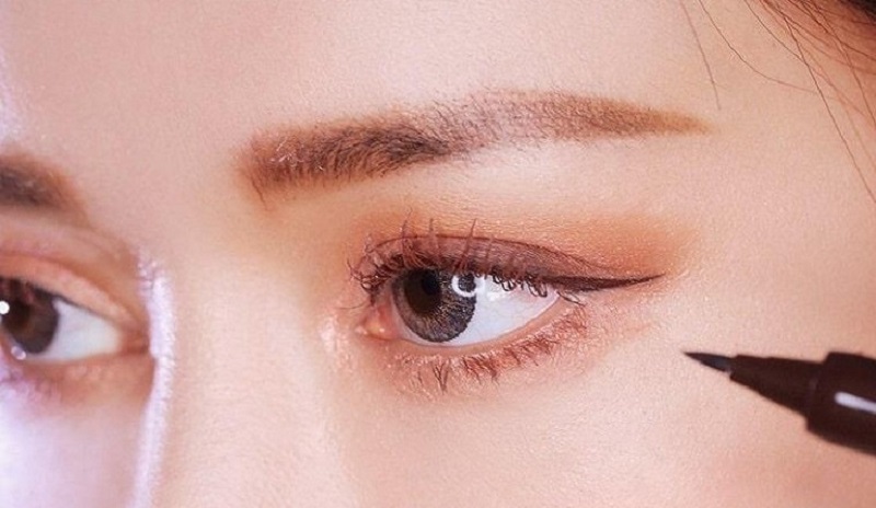 makeup mắt hàn quốc