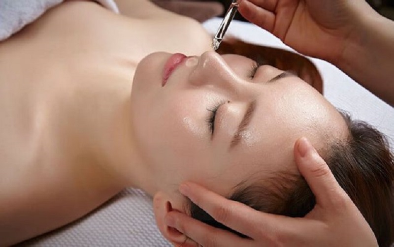 bôi gì trước khi bôi kem chống nắng
