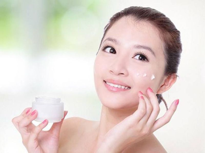 trang điểm mùa hè