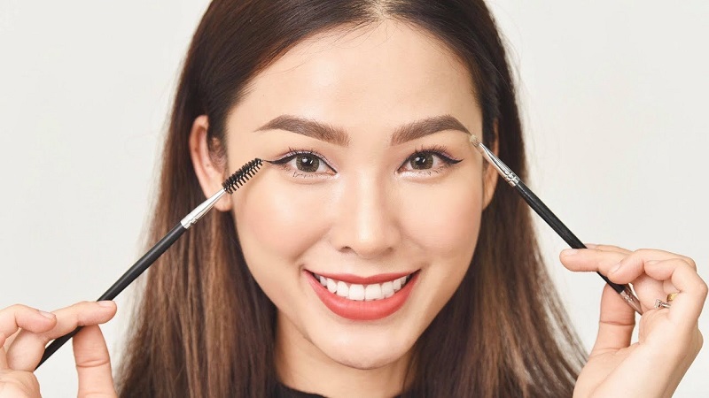 cách vẽ lông mày ngang tự nhiên