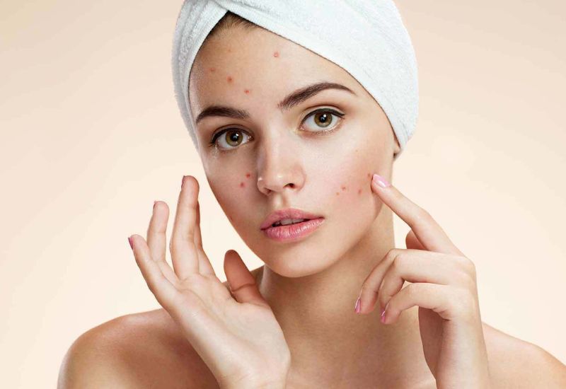 1 ngày dùng sữa rửa mặt mấy lần