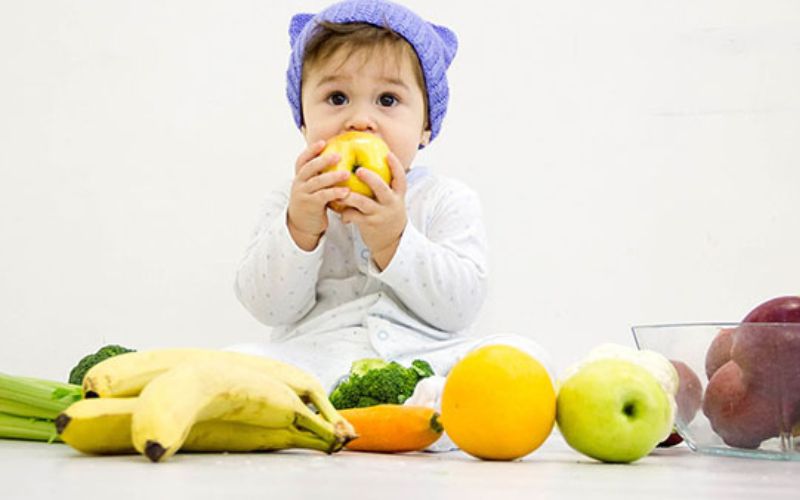 ăn dặm truyền thống và ăn dặm kiểu nhật