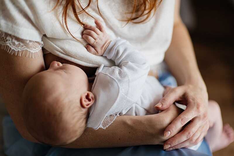 quy trình nuôi con bằng sữa mẹ