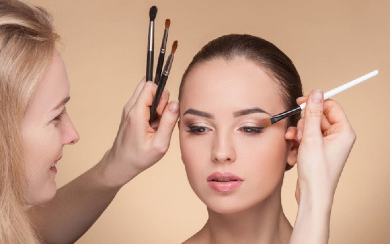 cách vẽ bọng mắt giả