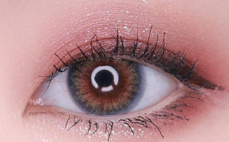 makeup mắt tone hồng