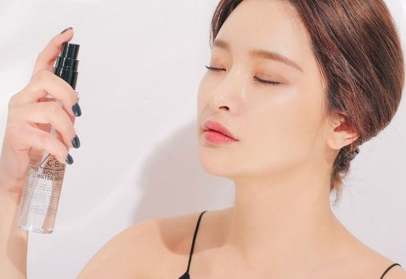 cách trang điểm má hồng say rượu