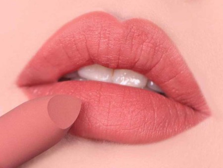 Bật mí 7 cách đánh son lâu trôi bền màu cực hiệu quả