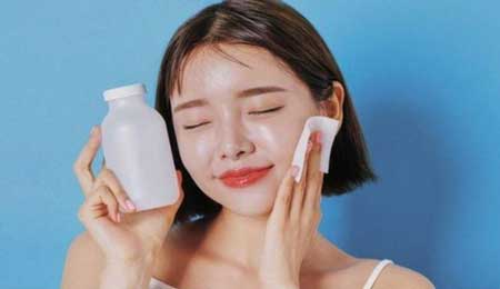 Không trang điểm có cần tẩy trang không? Chuyên gia giải đáp