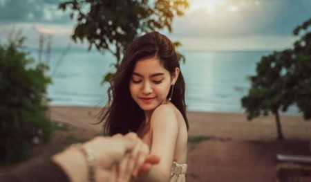 13 mẫu phụ nữ đàn ông muốn lấy làm vợ xếp hàng xin cưới
