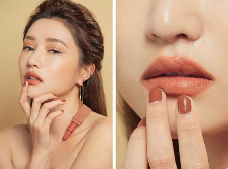 Thử ngay cách trang điểm bằng 1 cây son nhanh gọn mà cực xinh
